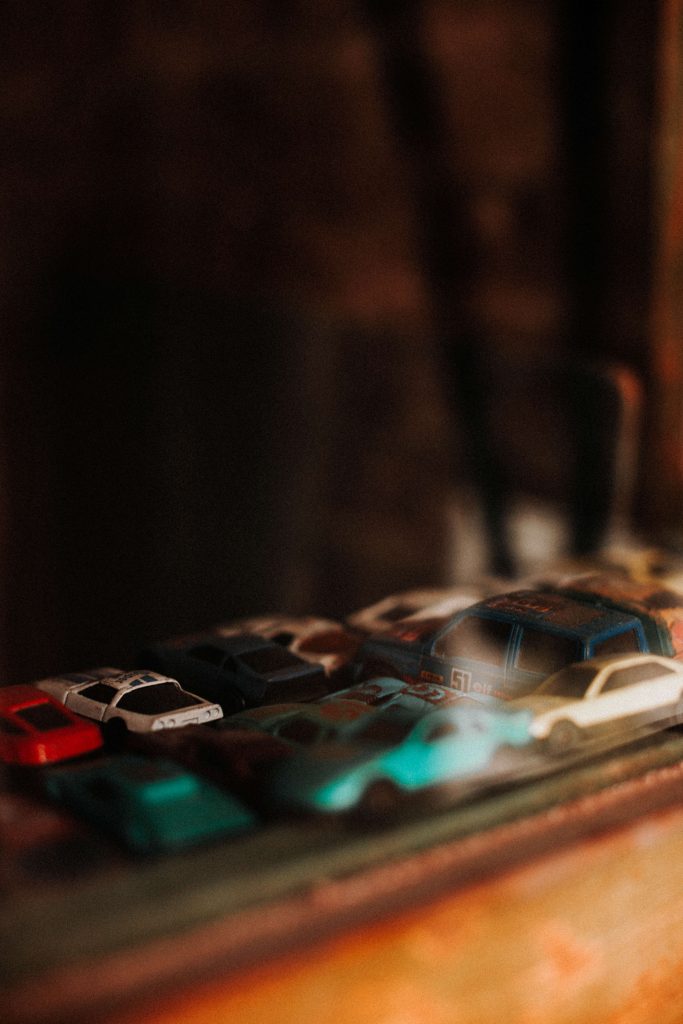 13 Best Side Hustles For Auto Mechanics: Collect and sell die-cast cars on Etsy or eBay